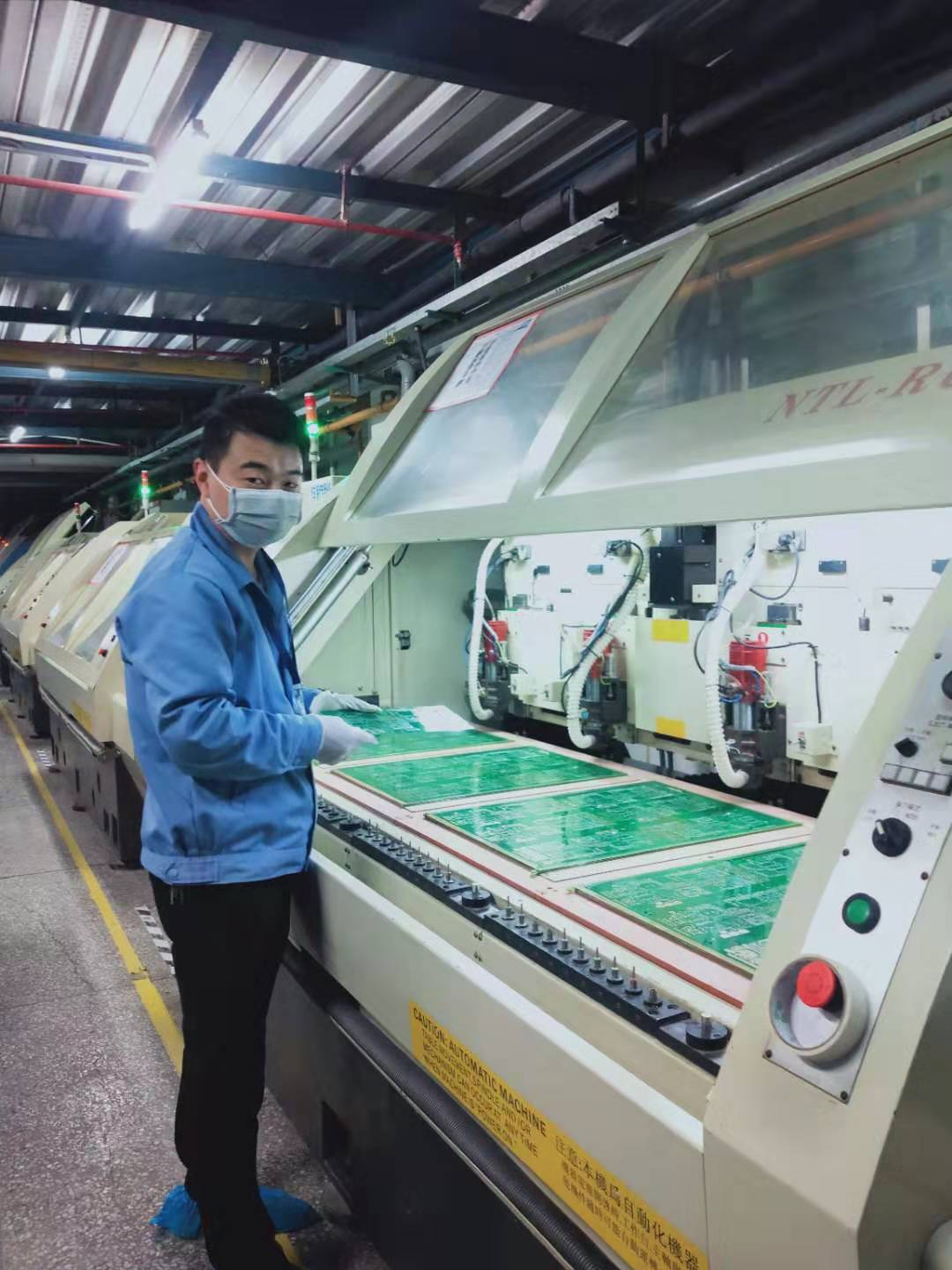 柔性线路板之防疫第一线 | 致敬深联最美“逆行者”！