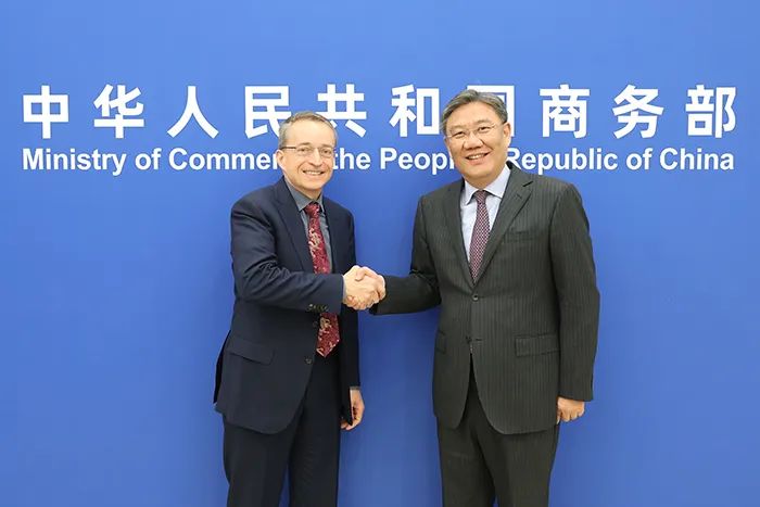 电池软板厂告诉你：IC巨头密集访华，聊了什么？